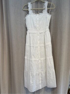 Dôen x gap White Eyelet Tiered Dress with Lace Detail